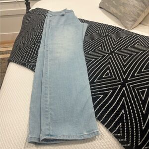 Madewell Men's Light Blue Slim Straight Jeans